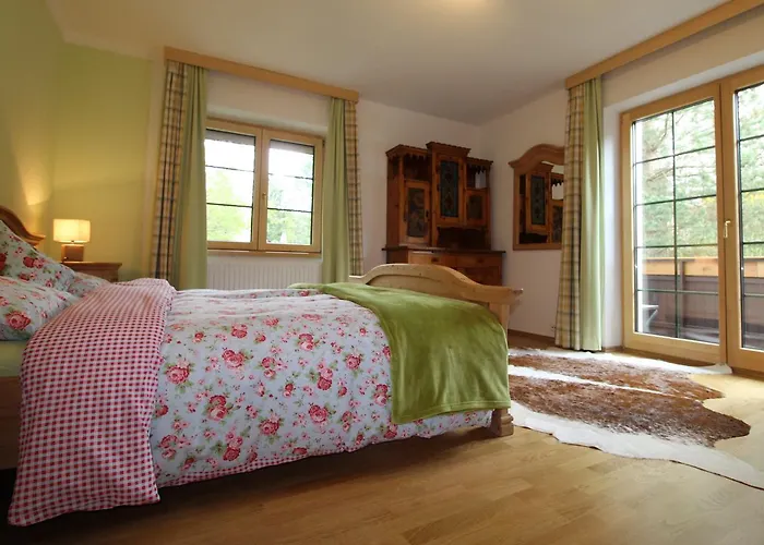 Haus Laerchegg Wellness * באד קליניקירשהיים