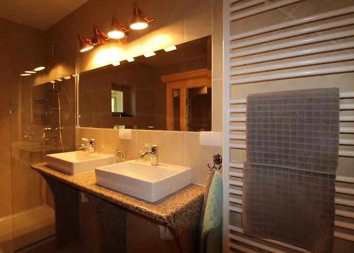 Haus Laerchegg Wellness דירה *